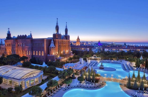turkiye/antalya/kundu/wow-kremlin-palace_182f08f4.jpg