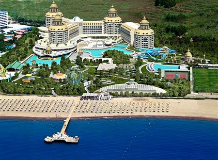 turkiye/antalya/lara/delphin-botanik-exclusive-resort-463799888.png