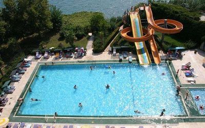 Nazar Beach Hotel · 3