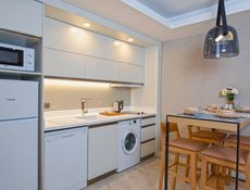Havuz Manzaralı Suite Oda