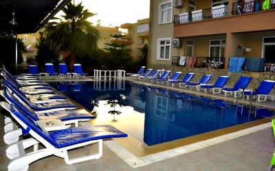 Cennet Apartments Hotel · 2