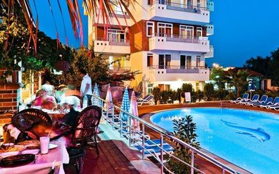 İrem Garden Apart Otel · 3