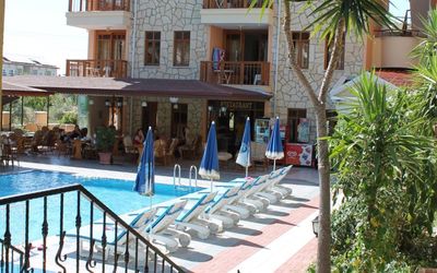 Nar Apart Hotel · 4