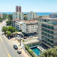 Awen Lara Hotel