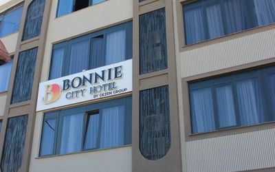 Bonnie City · 4