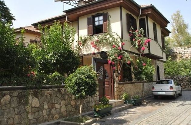 turkiye/antalya/muratpasa/candles-house-238927.jpg