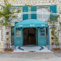 Dam Hotel Lara