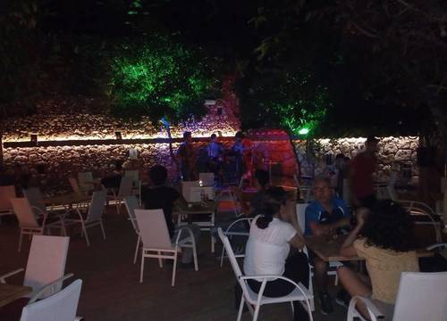 turkiye/antalya/muratpasa/don-pedro-garden-pub-hostel_db721d96.jpg