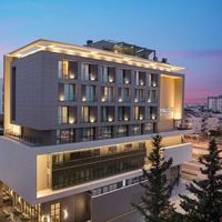 Double Tree by Hilton Antalya City Centre