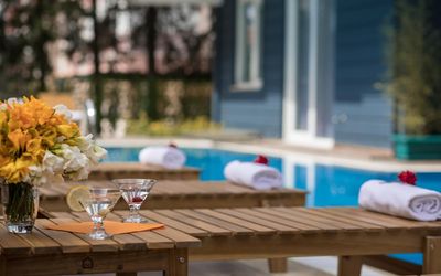 Elanis Suites Hotel · 4