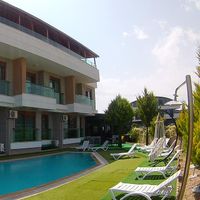 Gardenya Lara Suit Hotel