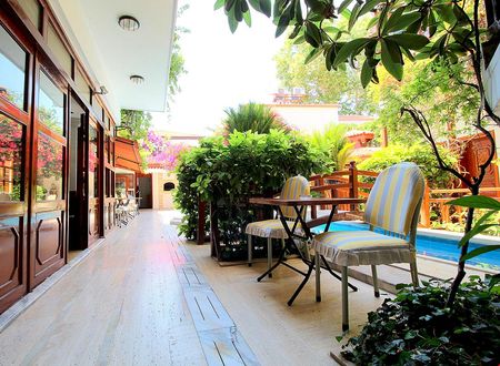 turkiye/antalya/muratpasa/karyatit-hotel-kaleici_e8954026.jpg