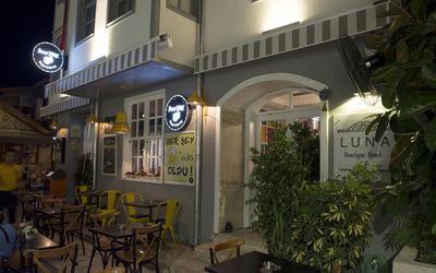 Luna Otel · 3