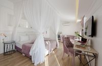 Deluxe  Room