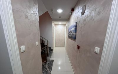 Pearl Apartments · 5