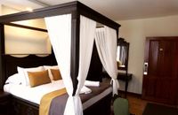 Master Deluxe Suite