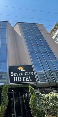 Seven City  Hotel