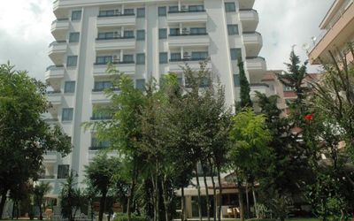 Suite Laguna Otel · 3