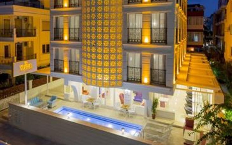 The Wise Hotel · 1