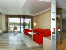 Eve Villa