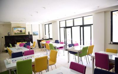 Mars Otel · 4