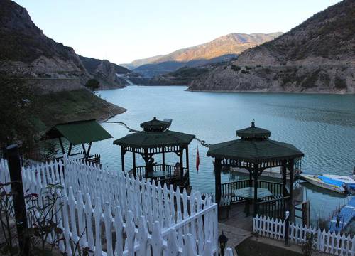 turkiye/artvin/borcka/marina-tatil-koyu-ve-retourant_51348ae3.jpg