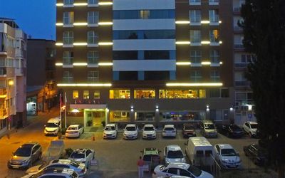 Efeler Hotel · 5