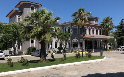Yahura Otel · 2