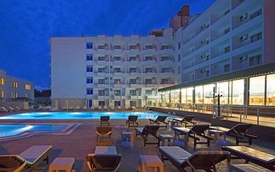 Ada Newday Resort · 5