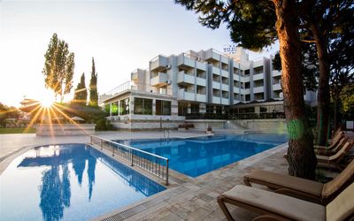 Akbulut Hotel & Spa · 4