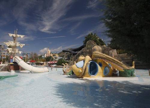 turkiye/aydin/kusadasi/aqua-fantasy-aquapark-spa-hotel_6baf83ae.jpg