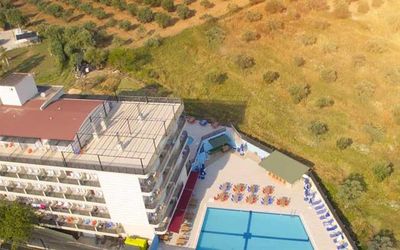 Belmare Hotel · 3