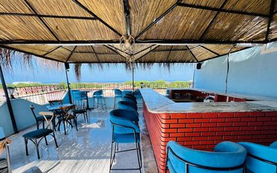 Blue Golden Sea Hotel · 5