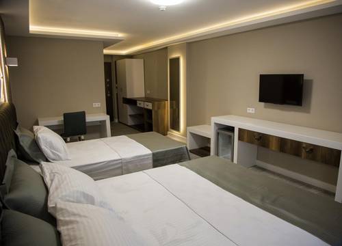 turkiye/aydin/kusadasi/ege-birlik-boutique_c8c53901.jpg