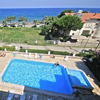 Öz Güzelçamli Hotel