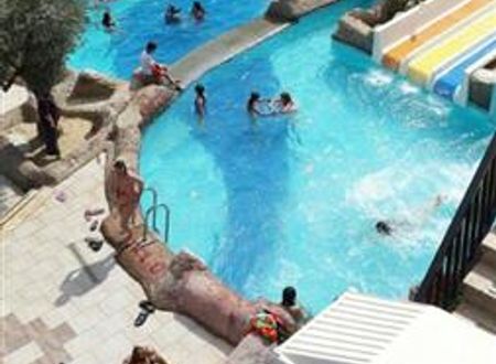 turkiye/aydin/kusadasi/hlc-tatil-koyu-2140966984.jpg