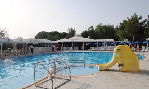 turkiye/aydin/kusadasi/hotel-flora-suite-d39a60e9.jpg