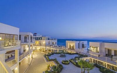 Ladies Beach Suit Otel · 2