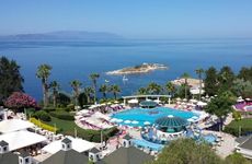 turkiye/aydin/kusadasi/the-grand-blue-sky-540939.jpg