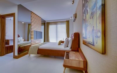 Concept Suites · 3