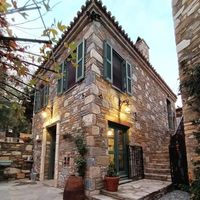 Puli Stone Houses