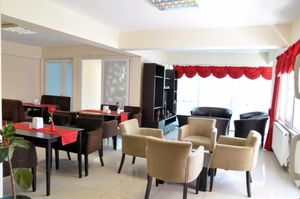 turkiye/balikesir/akcay/kutlugun-serin-otel_93c4490d.jpg