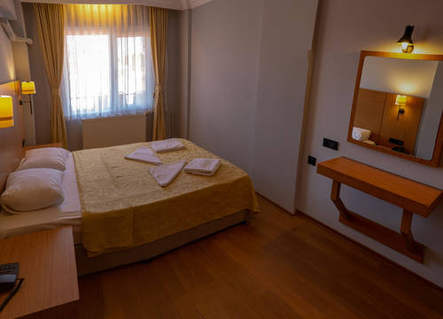 turkiye/balikesir/ayvalik/aemreli-suit-otel_53cbefa9.jpg