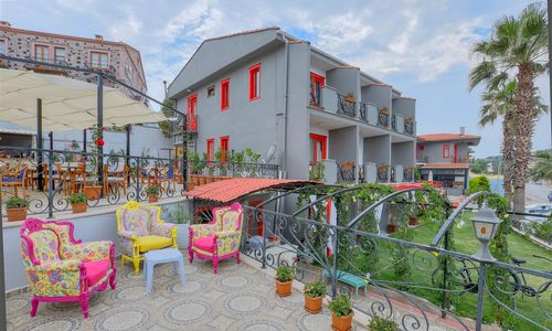 turkiye/balikesir/ayvalik/cunda-house-kucuk-otel-85e5ff8f.jpg