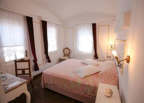 turkiye/balikesir/ayvalik/cunda-moshinos-butik-otel-45a512b9.jpg