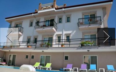 Edina Otel · 5