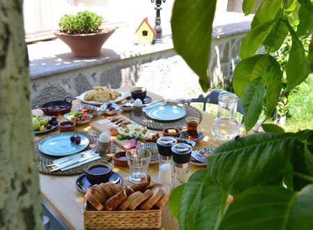 turkiye/balikesir/ayvalik/lunaria-guest-house_bc9fae43.jpg