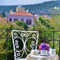 Nesos Otel Cunda