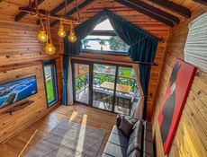 Jakuzili Çift Kişilik Bungalov