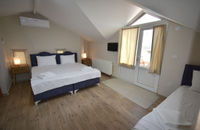 Çatı Katı Oda